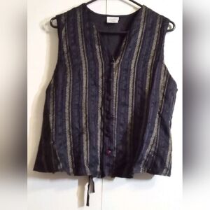 Jaclyn Smith Striped Women's Sz Large Classics Collection Vest